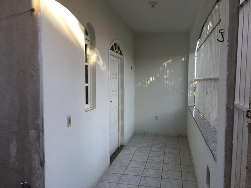Imagem 13 de 18 de Casa Com Terraço Em Alvorada - 207 - 69440520