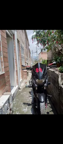 Pulsar 180 Al 200cc