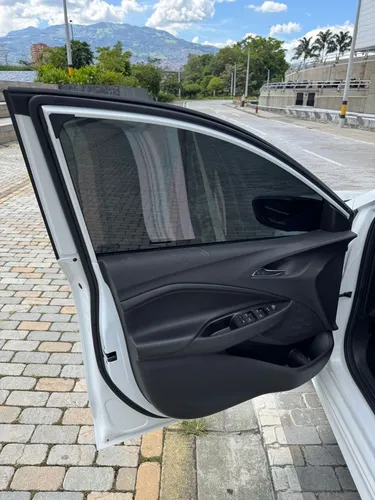 Chevrolet Onix 1.0T Rs Mt