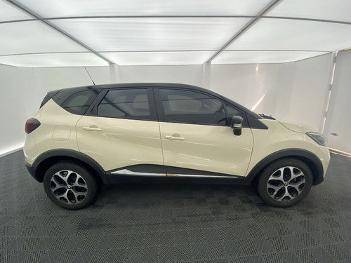 Imagen 13 de 25 de Renault Captur 2.0