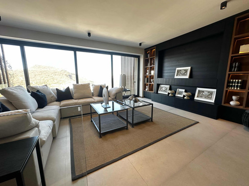 Residencia Con Cochera Cubierta Vista Al Lago 3 Recámaras