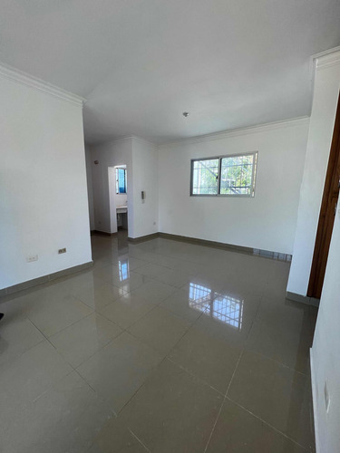 Se Renta Apartamento Detrás De Seconsa