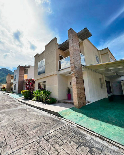 En Venta: Espectacular Quinta En El Castaño, Conjunto Residencial Castaño Park, Maracay, Aragua