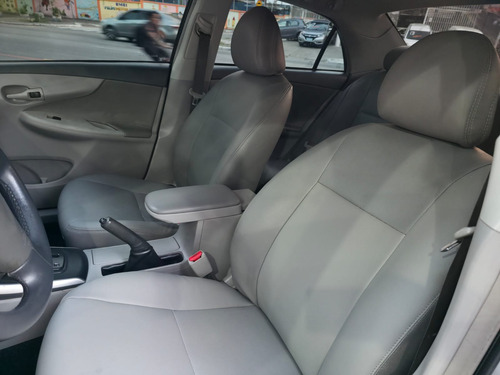 Toyota Corolla 1.8 16v Xli Flex Aut. 4p