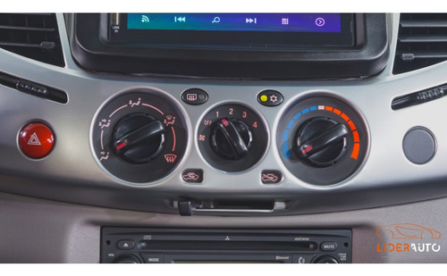 Mitsubishi L200 Triton 2.4 HLS 4X2 CD 16V FLEX 4P MANUAL