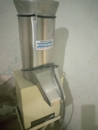 Molino Para Rallar Pan Duro (Usado)