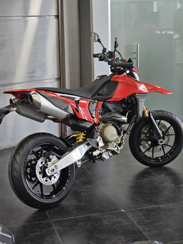 Ducati Hypermotard 698 Mono Rve - Lanzamiento
