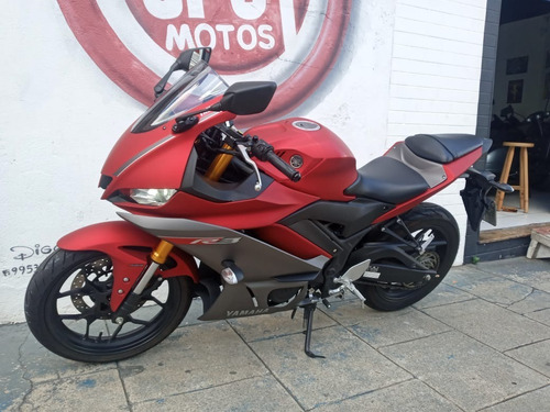 Yamaha R3 2020 Vermelha