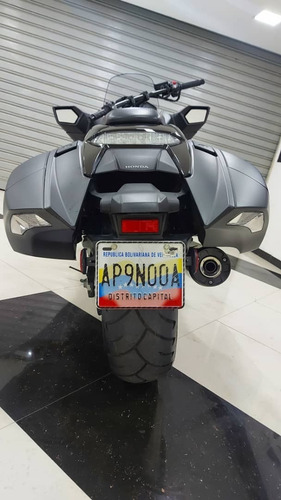 Imagen 6 de 11 de Honda Nm4