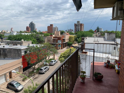 Imagen 3 de 11 de Retasado!! Departamento 3 Ambientes Con Cochera