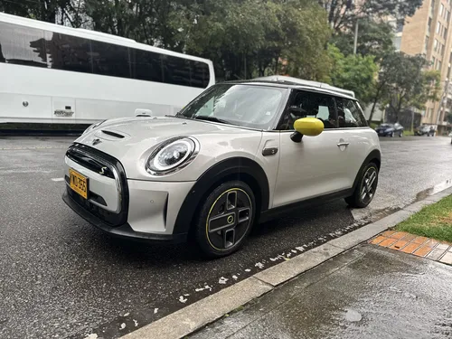 Mini Mini Cooper Se 0.0 Iconic At