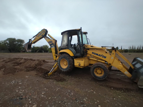 Retroexcavadora Komatsu 146wb
