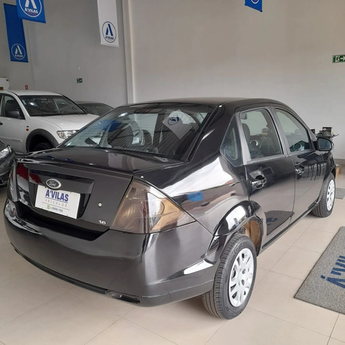 Ford Fiesta 1.6 MPI SEDAN 8V FLEX 4P MANUAL