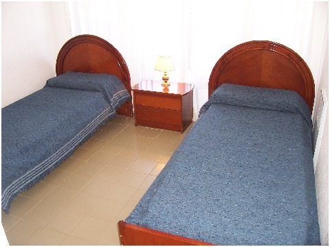 Alquilo Anual , Apto 2 Dor, 2 Baños, Pda 14, Ref. 1037