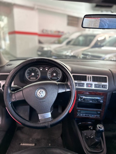 Volkswagen Bora 1.8 Highline T 180cv Cuero