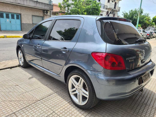 Peugeot 307 2.0 Xt Premium Tip. 2004