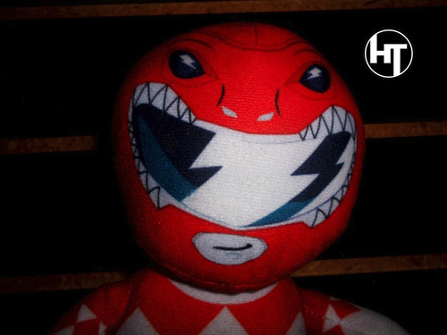 Imagen 3 de 9 de Mighty Morphin Power Ranger, Red Ranger, Peluche, 8 Pulgadas