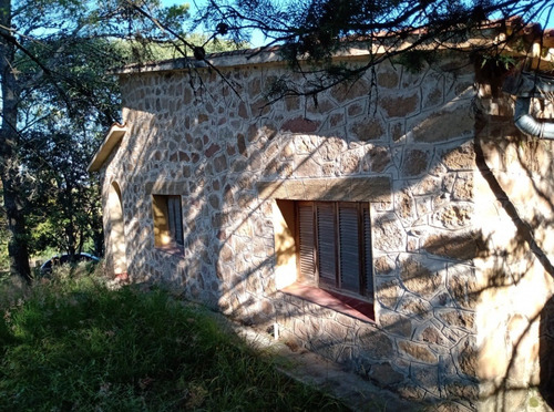 Imagen 11 de 13 de En Venta Hermosa Quinta 112m2 Emplazada Sobre 2200m2. Tanti, Cordoba