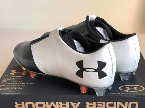 Chuteira Profissional Under Armour Spotlight Fg