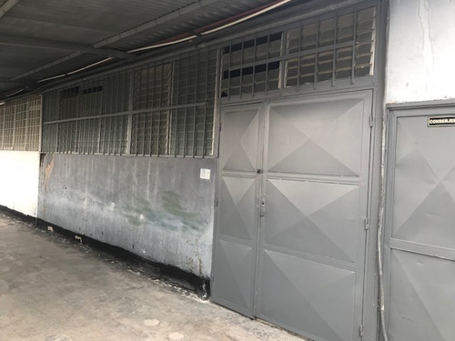 Imagen 4 de 8 de Planta Industrial En Alquiler Guaicay 90 M2