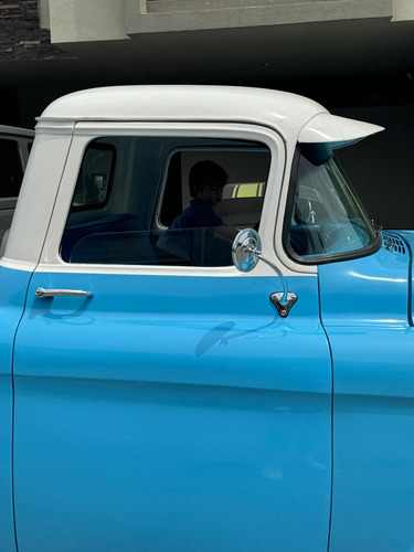 Apache 1958 Impecable