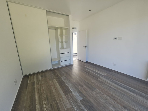 Casa Venta 4 Ambientes Everlinks Lujan Con Piscina