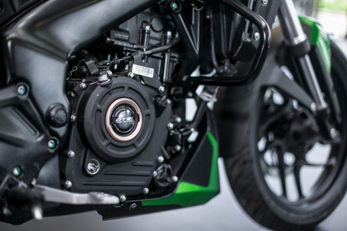 Bajaj Dominar 250 En Color Verde ! Exclusivo Lidermoto