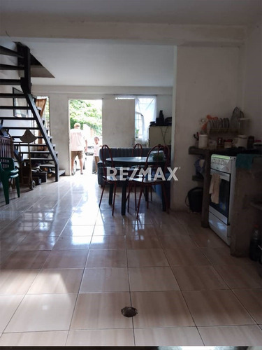 Imagen 3 de 7 de Venta De Town House Bosque Verde Guatire