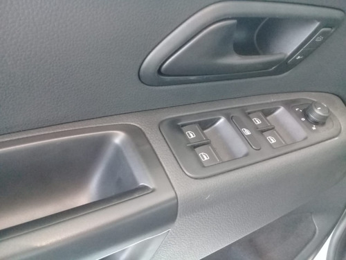 Imagen 15 de 15 de Volkswagen Amarok Trendline 4x2 2022 Mh