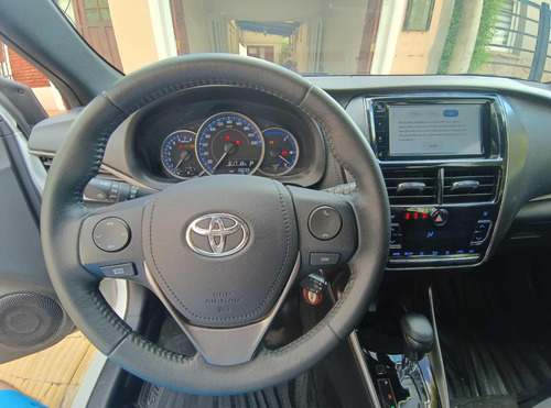 Toyota Yaris 1.5 107cv Xls