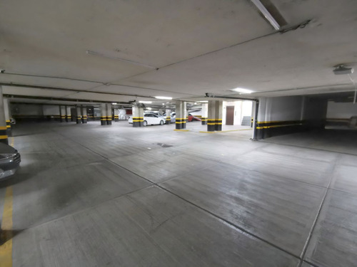 Oficina En Renta En Interlomas (m2o2913)