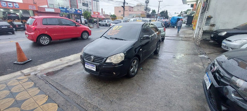 Volkswagen Polo Sedan 1.6 Comfortline Total Flex 4p