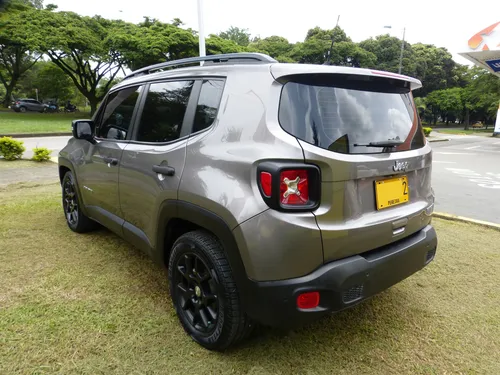 Jeep Renegade 1.8 Sport