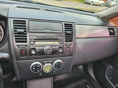 Nissan Tiida 1.8 Tekna