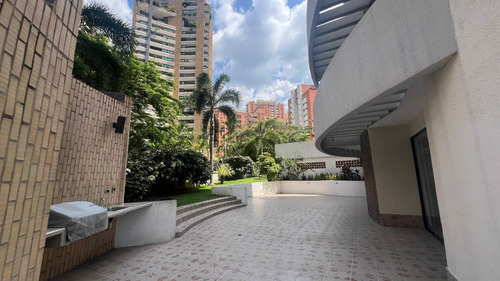 Apartamento En Valle Blanco Res Estratofera Cod 25994 Bj