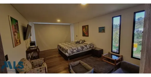 Gran Vista Y Casa De Un Solo Nivel(mls#245735)