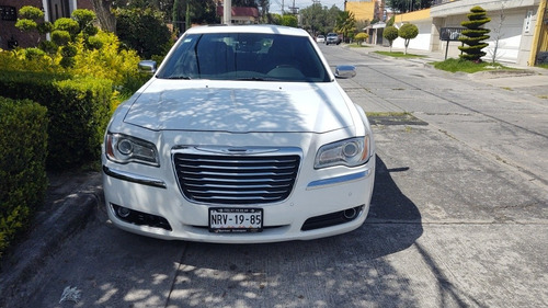 Imagen 3 de 12 de Chrysler 300c 2013 3.6l V6 24v Vvt
