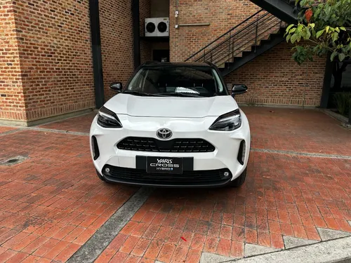 Toyota Yaris Cross 1.5 Hev Xls