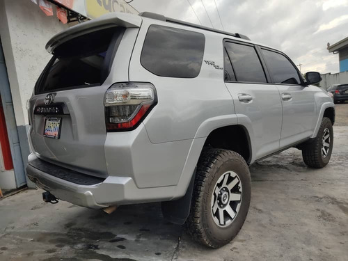Imagen 5 de 12 de Toyota 4runner