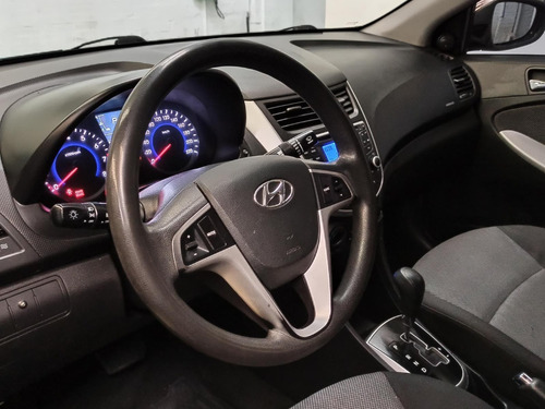 Hyundai I25 Accent 1.6 Aut.2013 Hcl685
