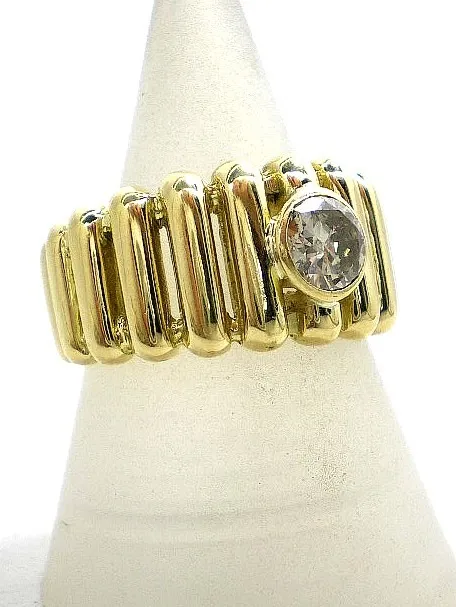 Anillo Solitario De Oro 18 Kt Y Brillante Goldantiques