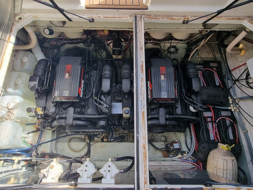 Imagen 15 de 15 de Maxum 3200 Scr 1996 Motores Mercruiser V8 7,4 330hp