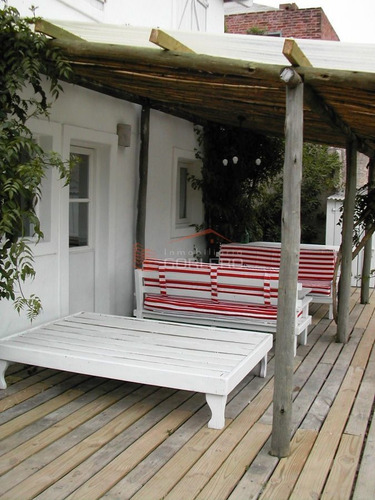 Imagen 15 de 18 de Hermosa Y Cómoda Casa Ubicada En La Barra A Muy Pocos Metros De Playa