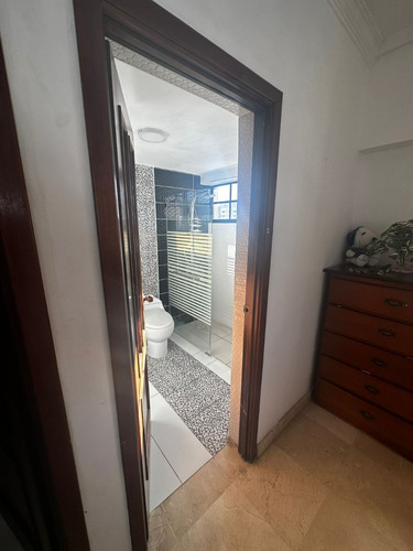 Apartamento En La Esperilla En Venta