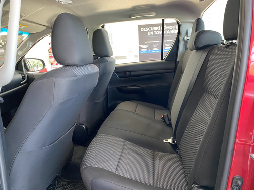 Hilux 4x2 Dc Dx 2.4 Tdi 6mt