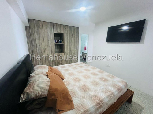 Jean Pavon Tiene Excelente Apartamento En Venta En El Este De Barquisimeto Lara 1 8 5 5 8