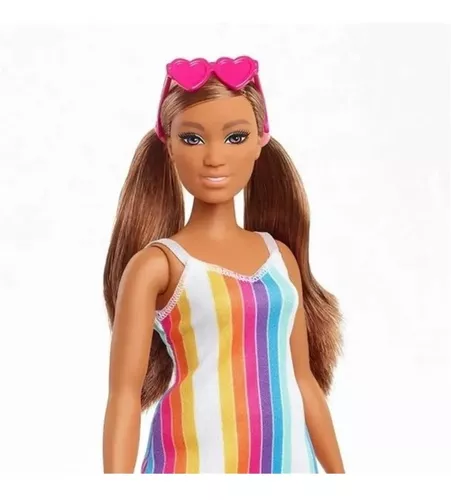 Boneca Barbie com Acessórios - Cabelo e Maquiagem - Malibu