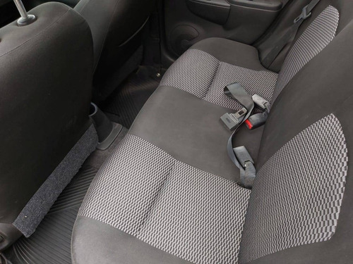 Nissan March 1.0 S 16v Flex 4p Manual