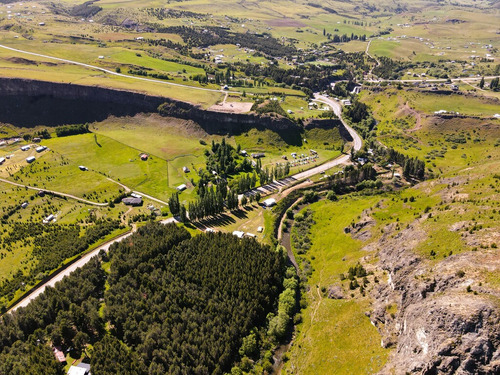 Coyhaique (64864)