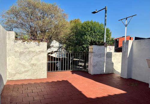 Imagen 29 de 30 de Casa En Venta A Reciclar En Villa Del Parque. A Precio De Departamento. Oportunidad Unica.
